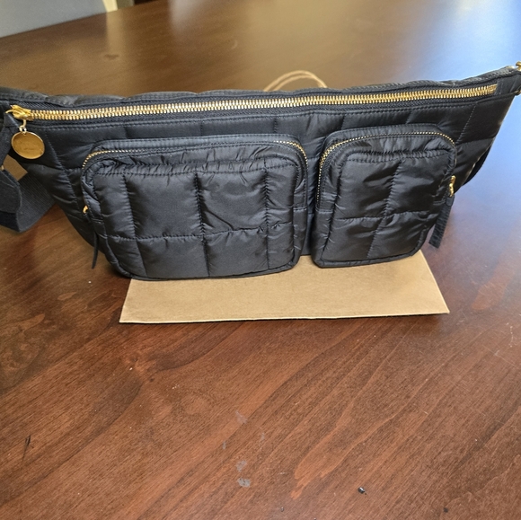 Brand New CLARE V.QUILTED CLOUD NYLON LE PAC - Picture 6 of 16